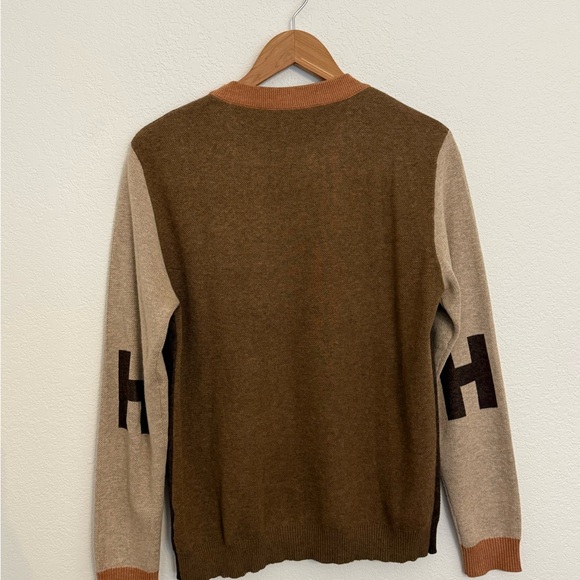 Brown and Tan Horse Motif Sweater - Picture 6 of 7